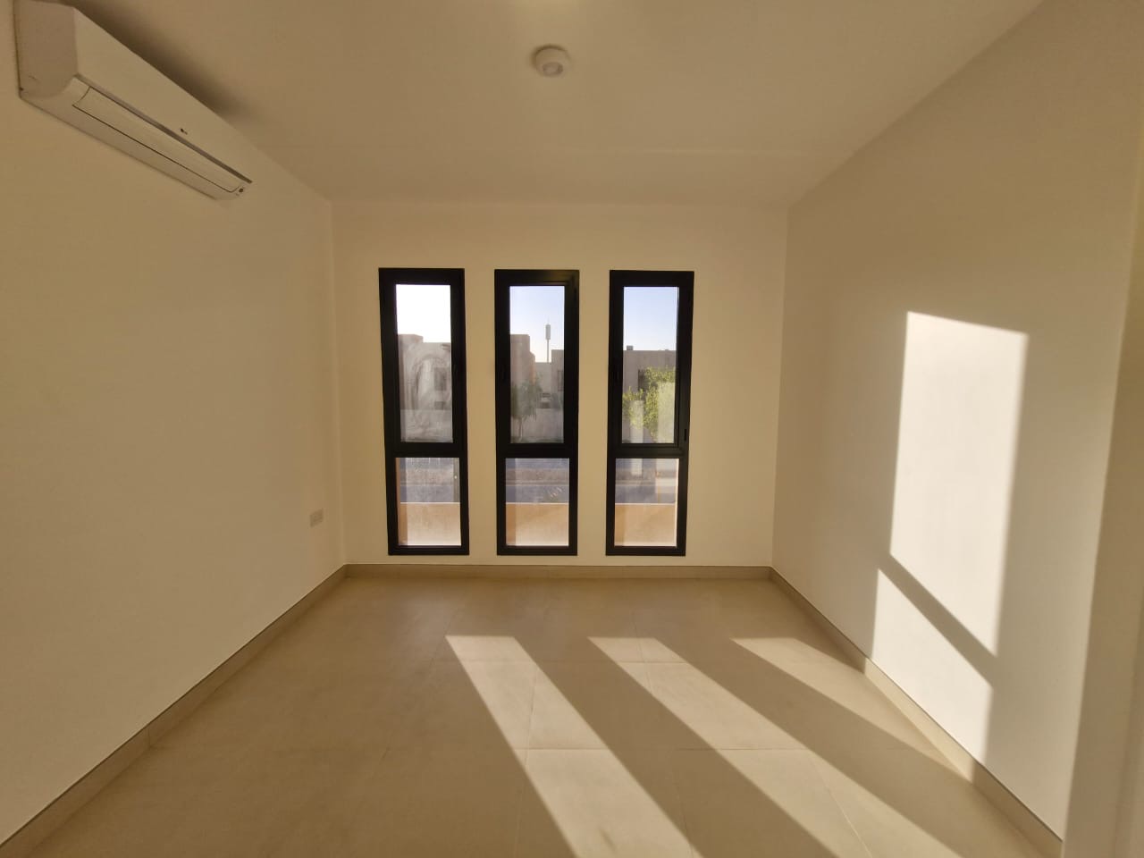 ✨ Luxurious Duplex for Rent in Sedra (Roshn) 🏡